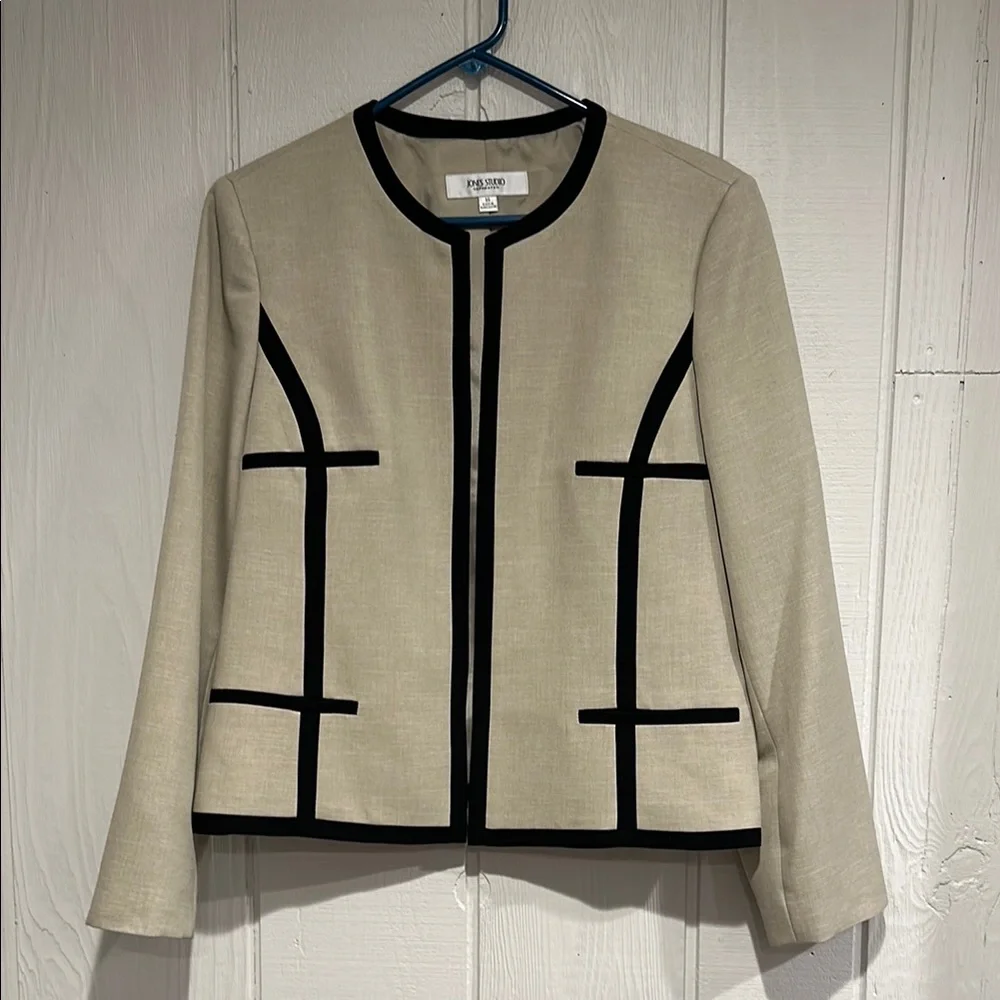 Jones Studio Tan-Black Blazer - Picture 1 of 5